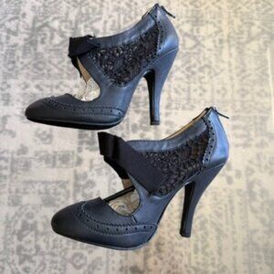Dolce by Mojo Moxy Hokus Black Lace Mary Jane Heels 7.5